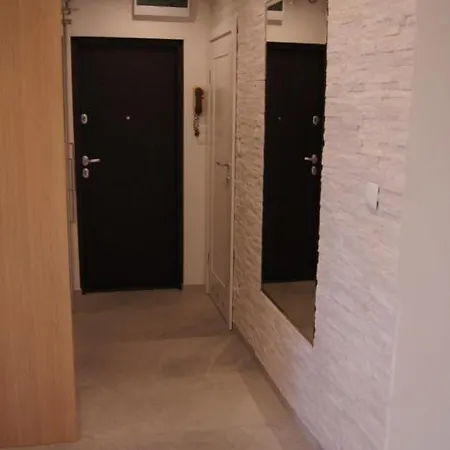 Home3city Kolobrzeska 아파트